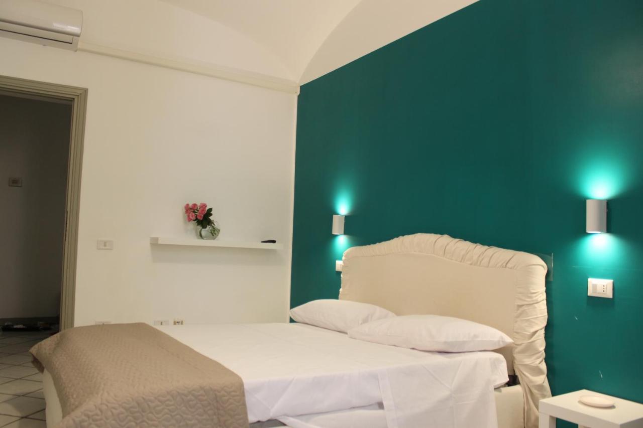 Casa Luna - Accomodation In Santa Maria Maggiore Rome Bagian luar foto