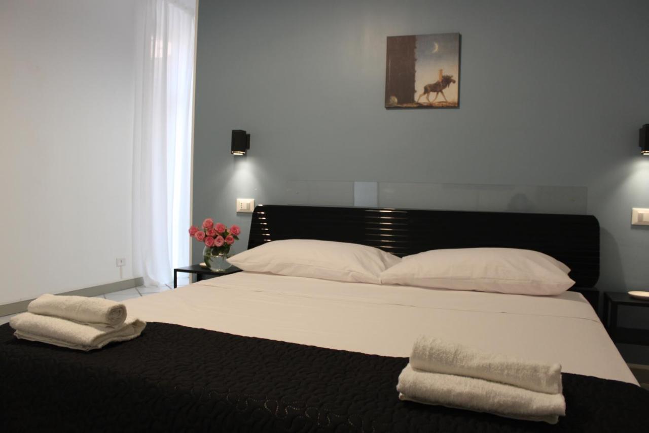 Casa Luna - Accomodation In Santa Maria Maggiore Rome Bagian luar foto