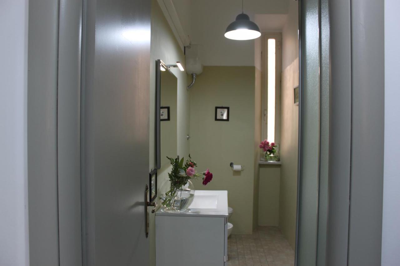 Casa Luna - Accomodation In Santa Maria Maggiore Rome Bagian luar foto